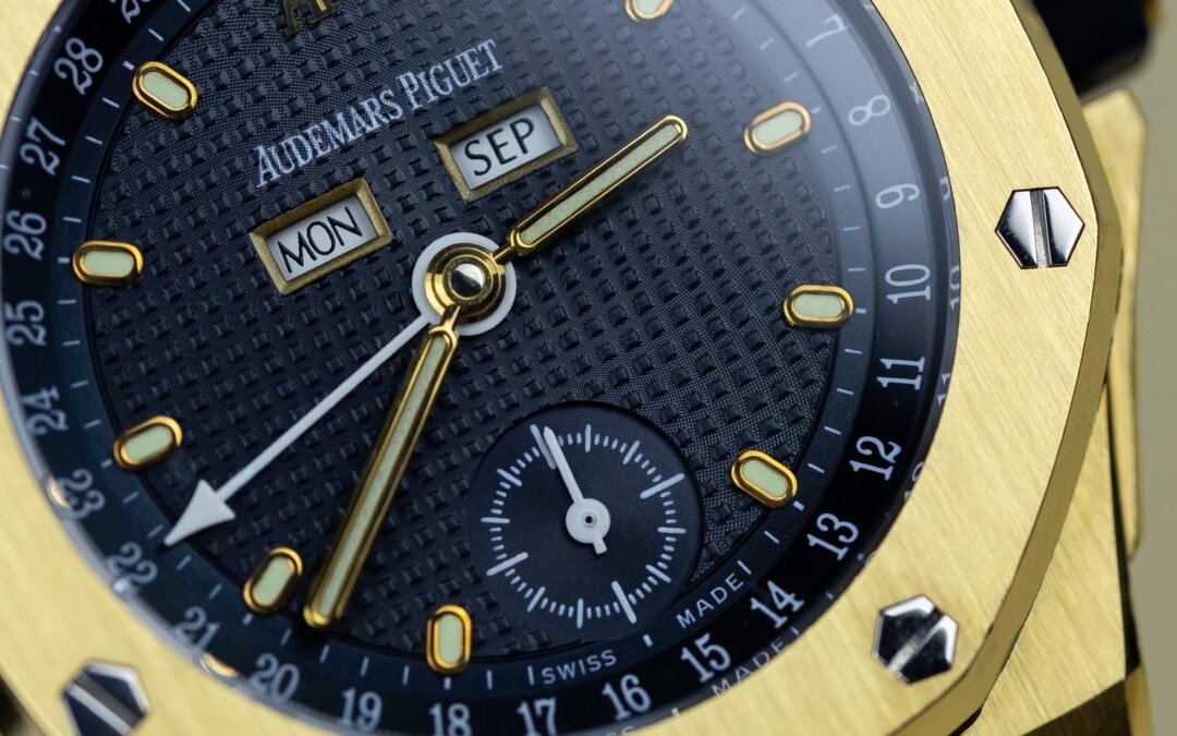 Audemars Piguet Royal Oak Offshore 25808BA: zeldzame full calendar in geelgoud